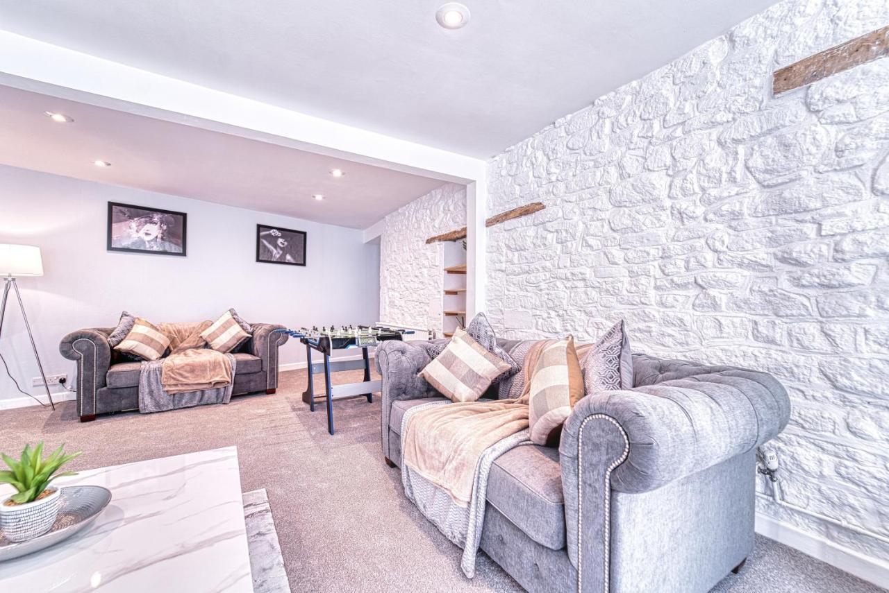 The Stylish Gem Of Bath - Football Table - Sleeps 10 Eksteriør billede