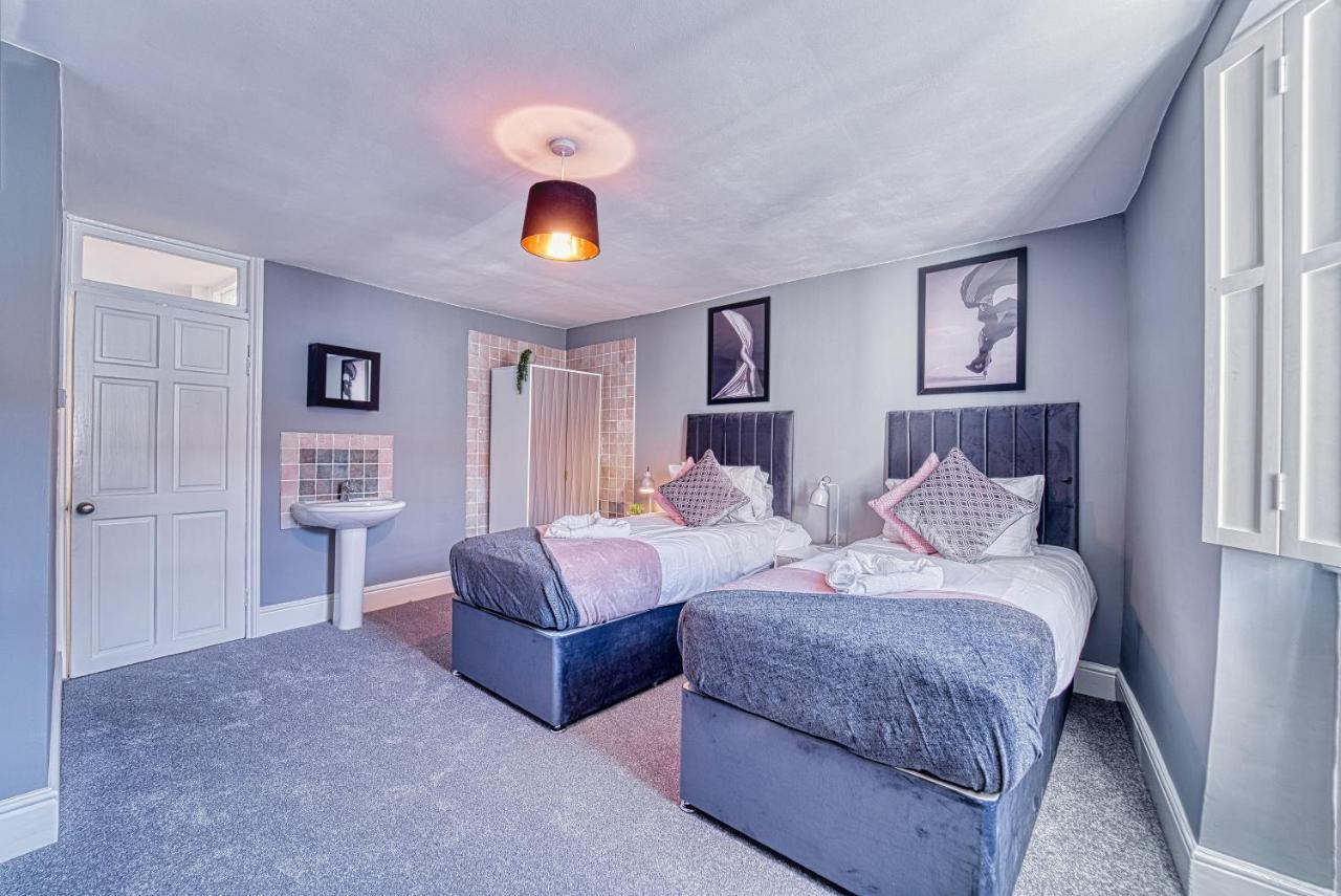 The Stylish Gem Of Bath - Football Table - Sleeps 10 Eksteriør billede