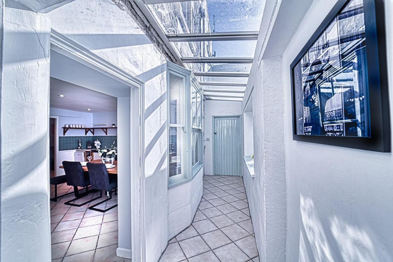 The Stylish Gem Of Bath - Football Table - Sleeps 10 Eksteriør billede